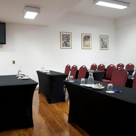 Hotel Presidente Santiago Kültér fotó
