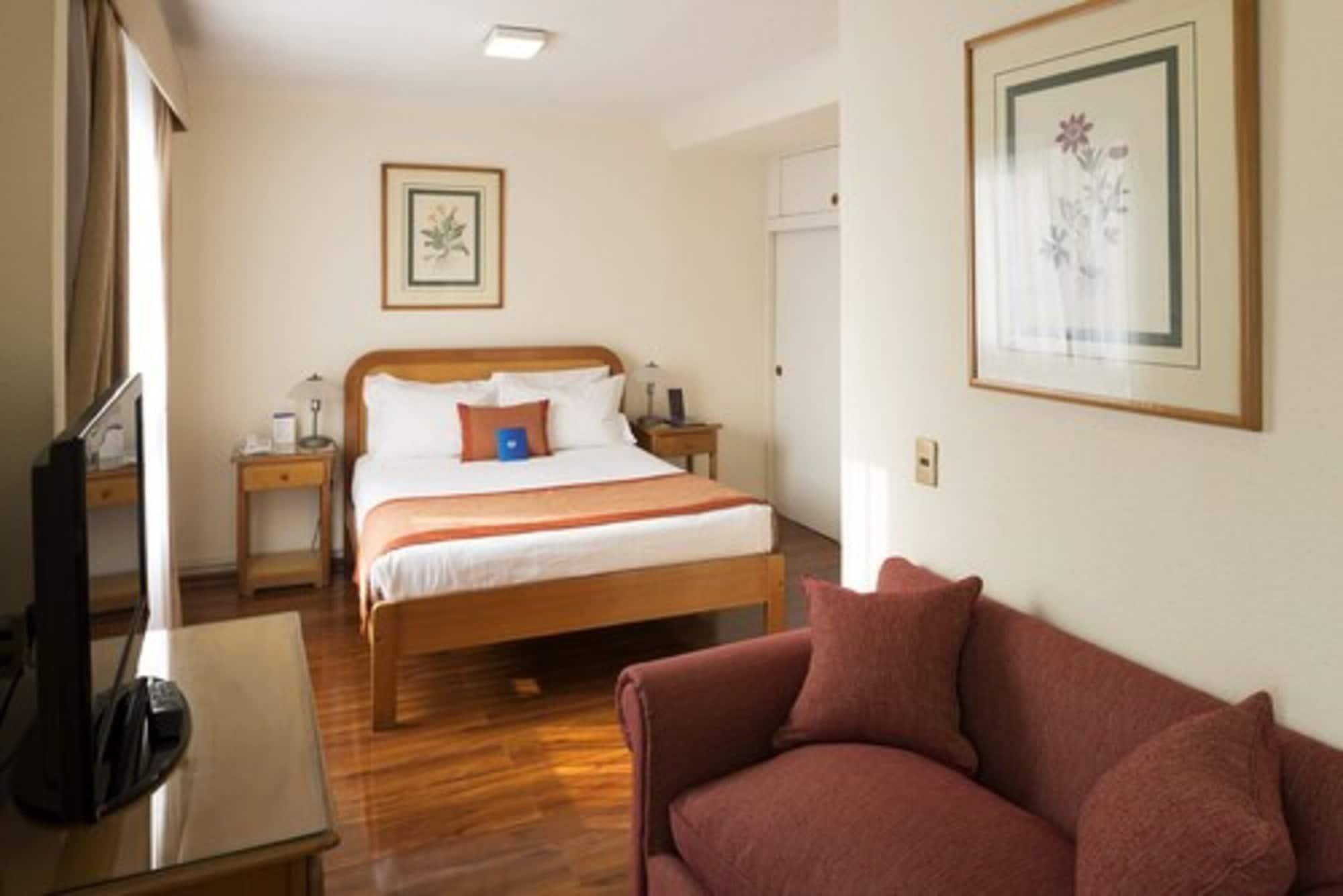 Hotel Presidente Santiago Kültér fotó