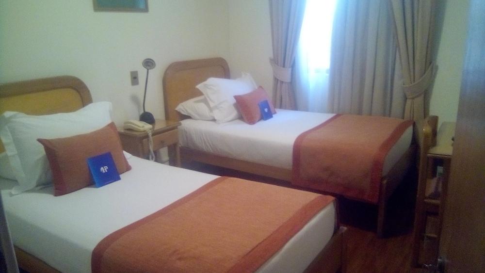 Hotel Presidente Santiago Kültér fotó